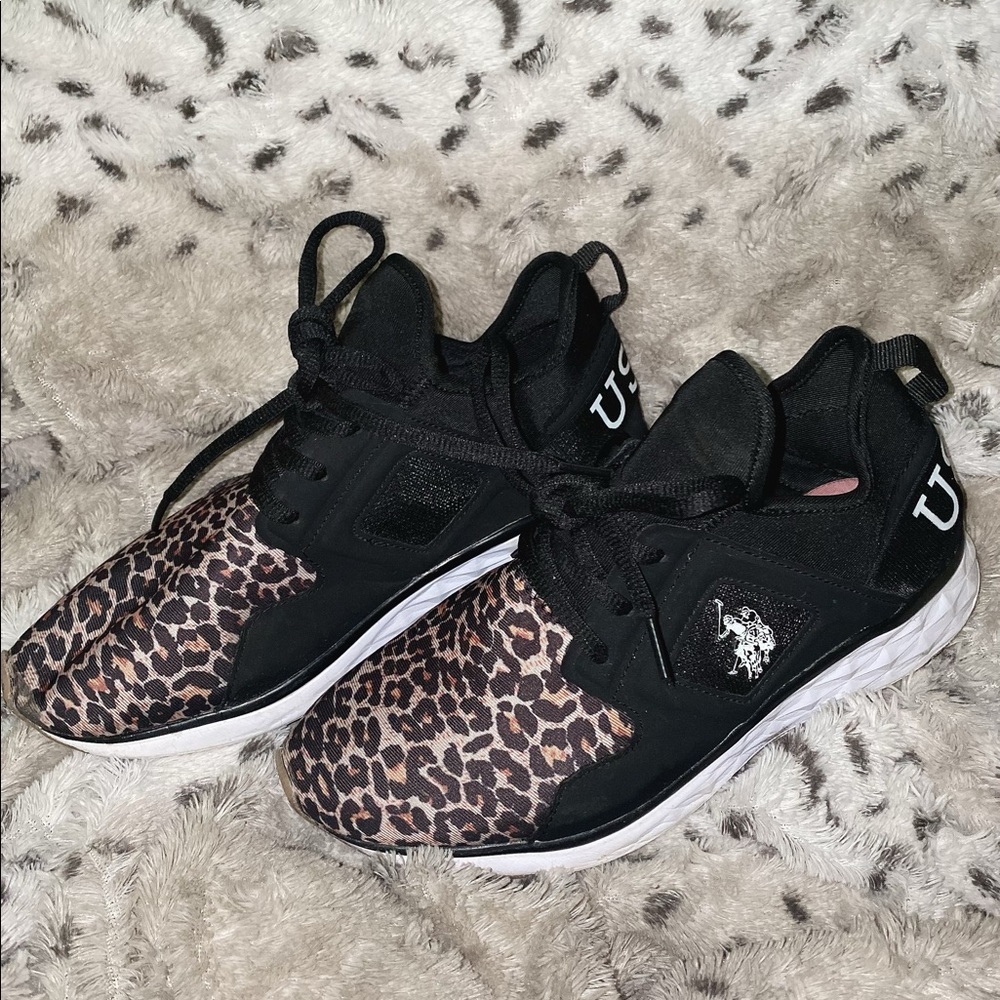 Cute leopard print sneakers